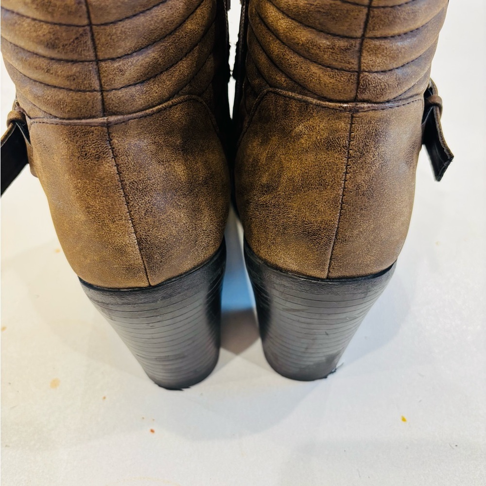 Twisted Brown Ankle Boots for Women size 10 - Picture 6 of 8